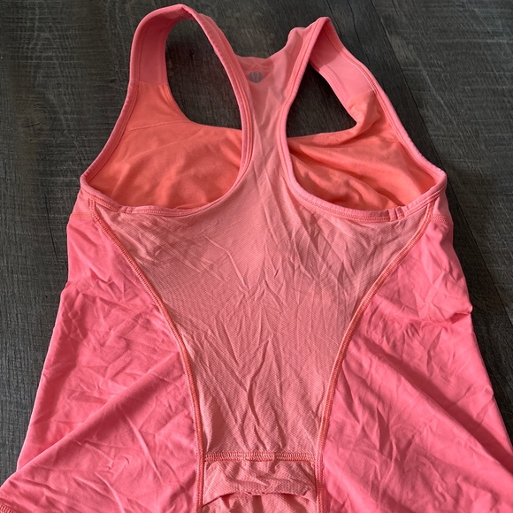 Lululemon running tank - Picture 2 of 3